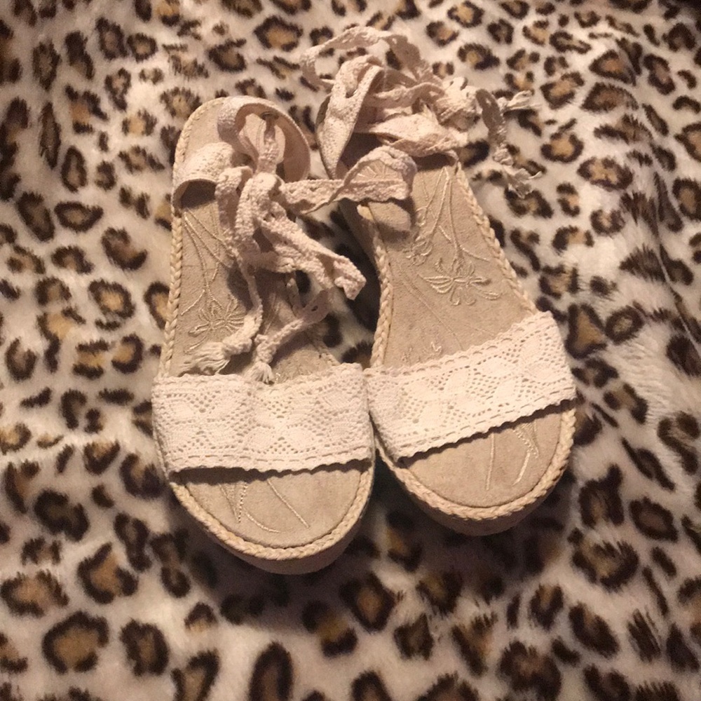 Lace up wedges - Picture 4 of 4